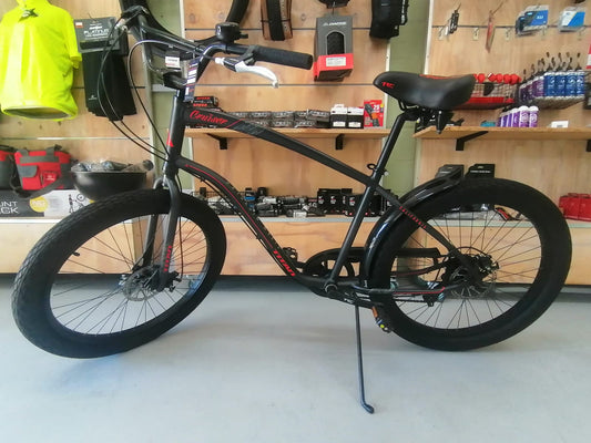 Titan Cruiser Mountain Bike